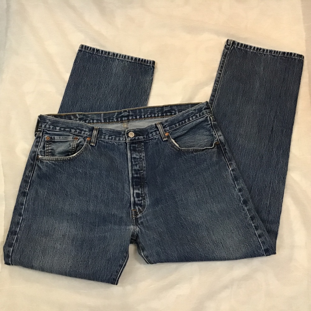 Levi’s Men’s 501 Button Fly